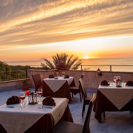 Hotel Cannamele Resort Parghelia Exteriér fotografie