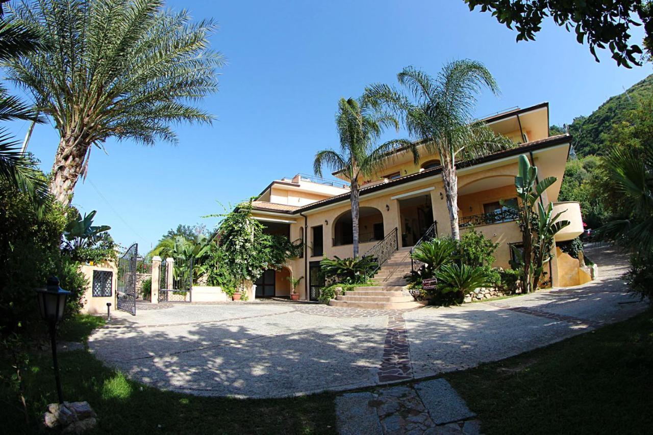 Hotel Cannamele Resort Parghelia Exteriér fotografie
