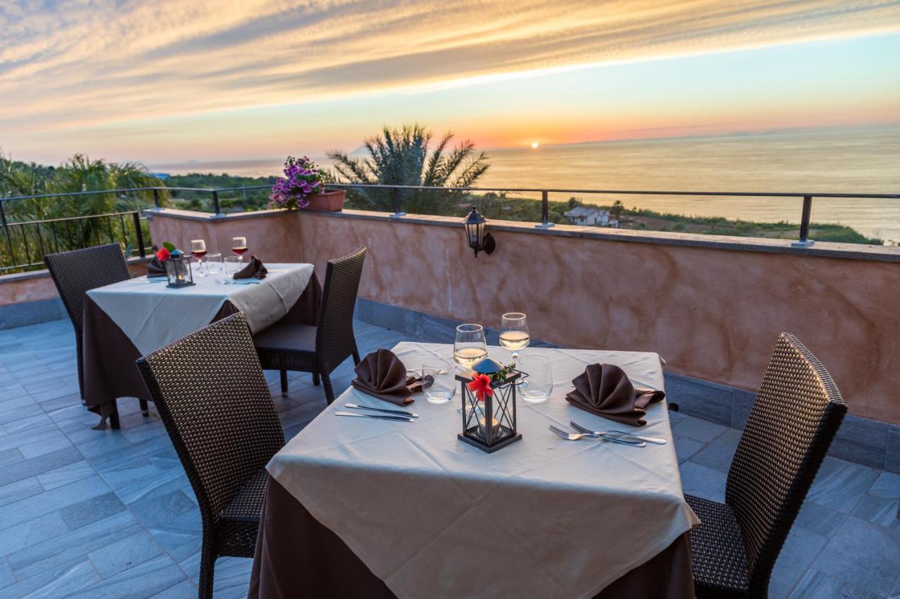 Hotel Cannamele Resort Parghelia Exteriér fotografie