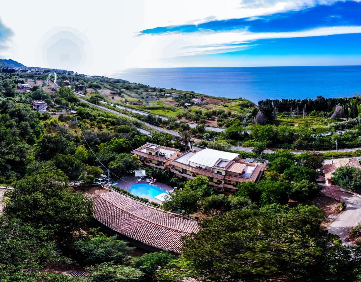 Hotel Cannamele Resort Parghelia Exteriér fotografie
