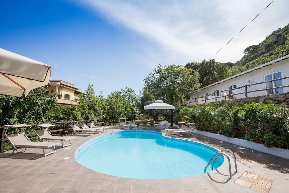 Hotel Cannamele Resort Parghelia Exteriér fotografie