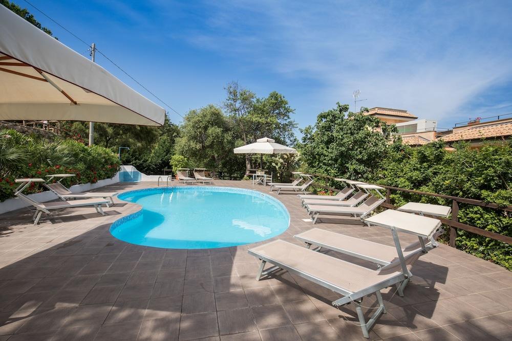 Hotel Cannamele Resort Parghelia Exteriér fotografie