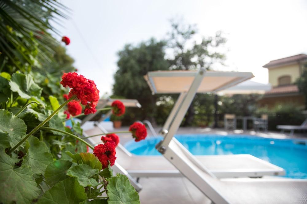 Hotel Cannamele Resort Parghelia Exteriér fotografie